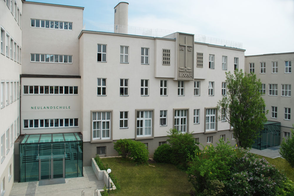 RENOVATION NEULANDSCHULE GRINZING